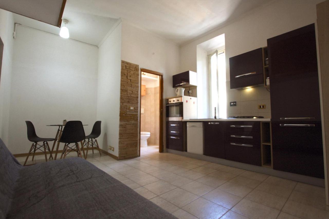 San Giovanni Holiday House Apartamento Roma Exterior foto