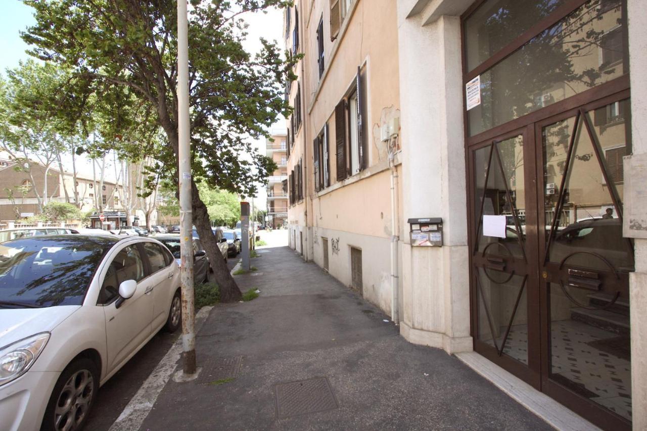 San Giovanni Holiday House Apartamento Roma Exterior foto